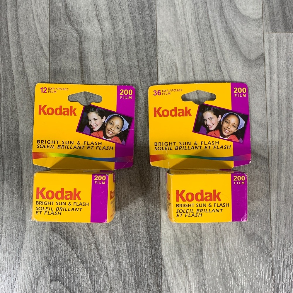 2 Rolls Kodak Bright Sun & Flash 200 Film 35 mm 12 Exposures EXP 2004 Unopened